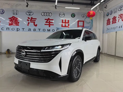 Nissan Teramont 2024