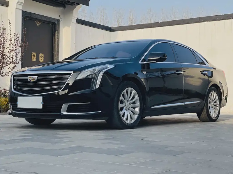 Cadillac XTS