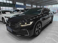 Volkswagen Passat 2023