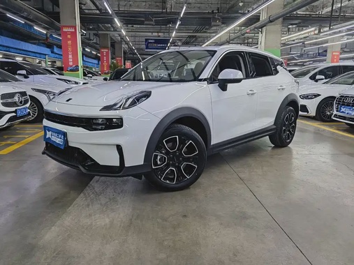 Lynk & Co 06 2023