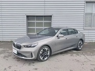 BMW i5 2024