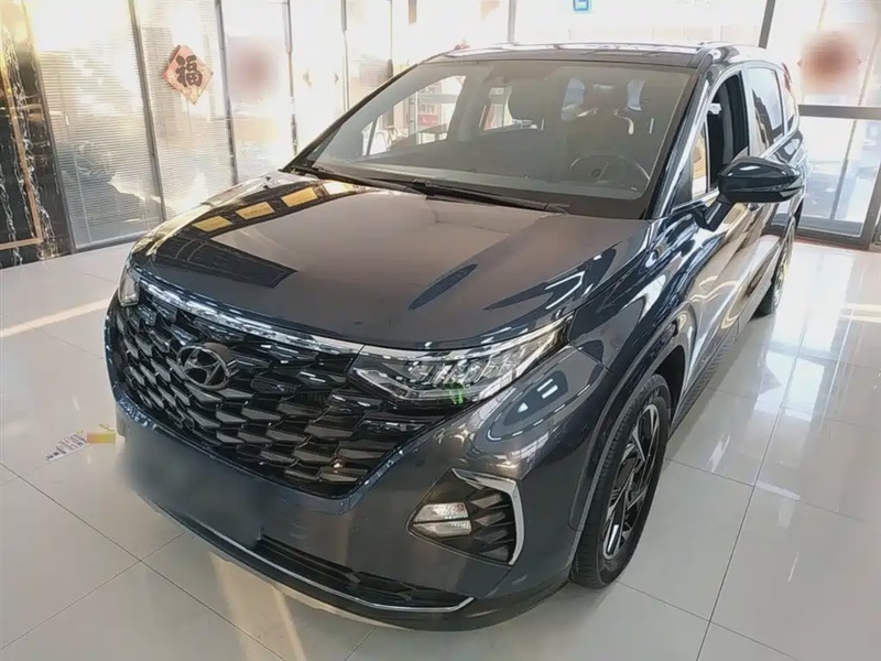 Hyundai Custo