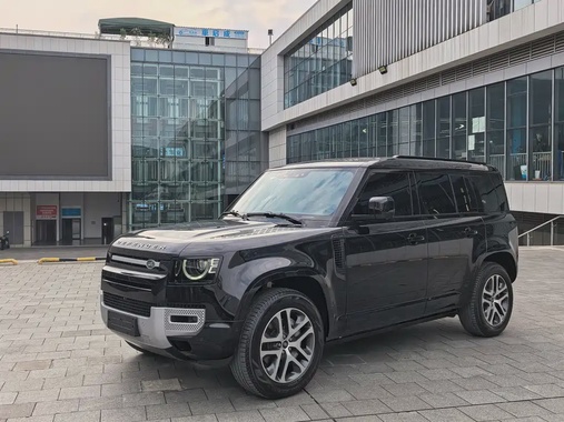 Land Rover Defender 2024