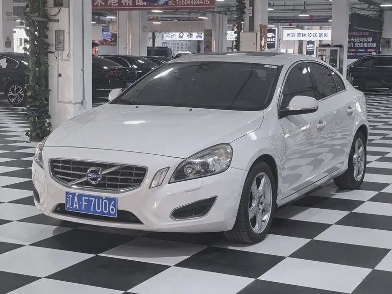 Volvo S60