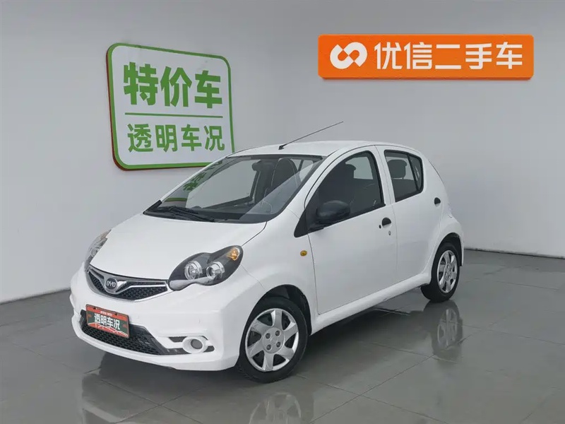BYD F0