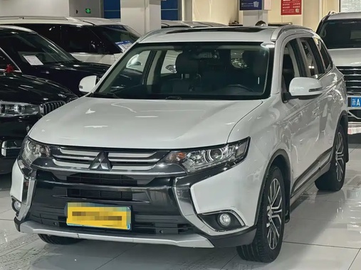 Mitsubishi Outlander 2018