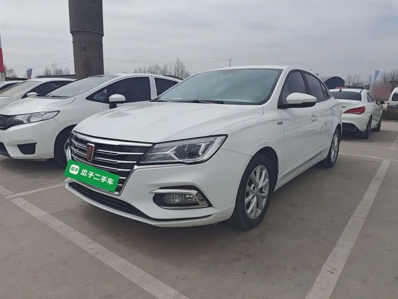 Roewe i5