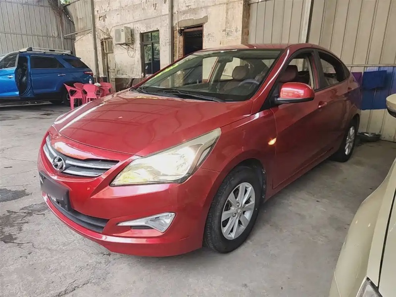 Hyundai Verna