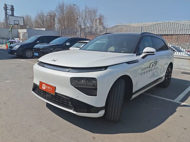 XPeng G9