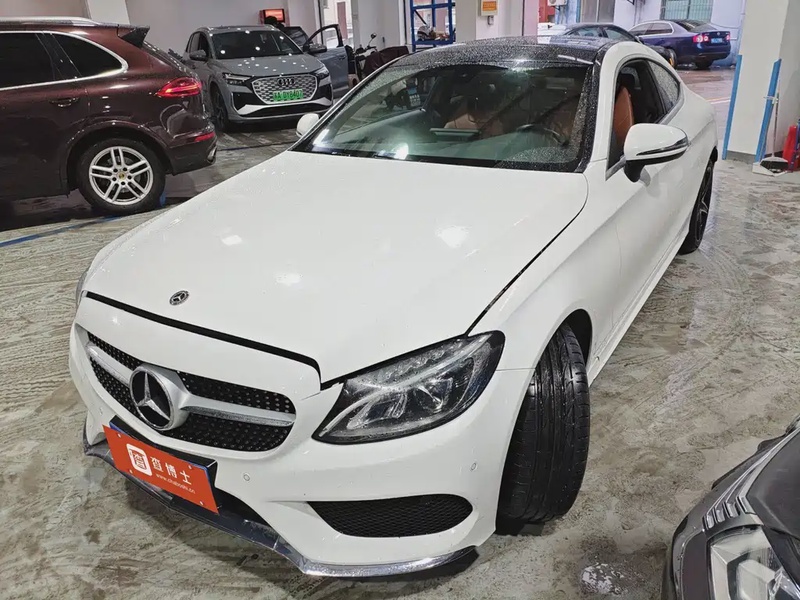 Mercedes-Benz C-Class