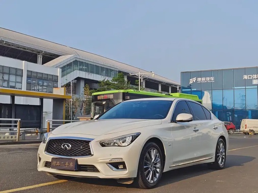 Infiniti Q50 2021