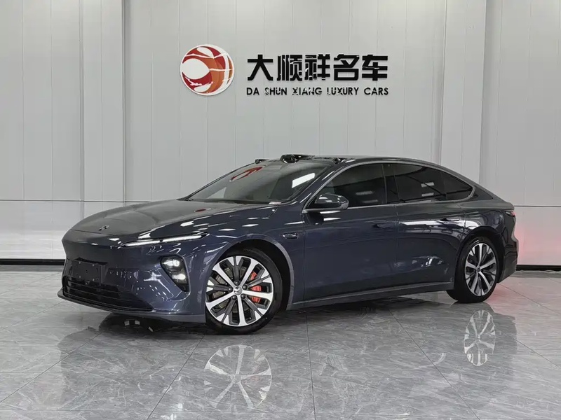 NIO ET7
