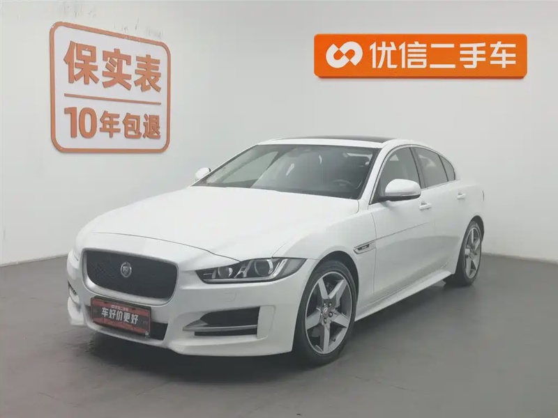 Jaguar XE
