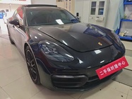Porsche Panamera 2021