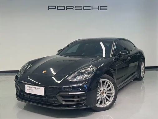 Porsche Panamera 2021