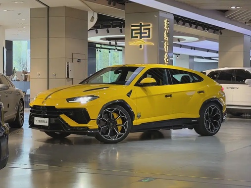 Lamborghini Urus 2023