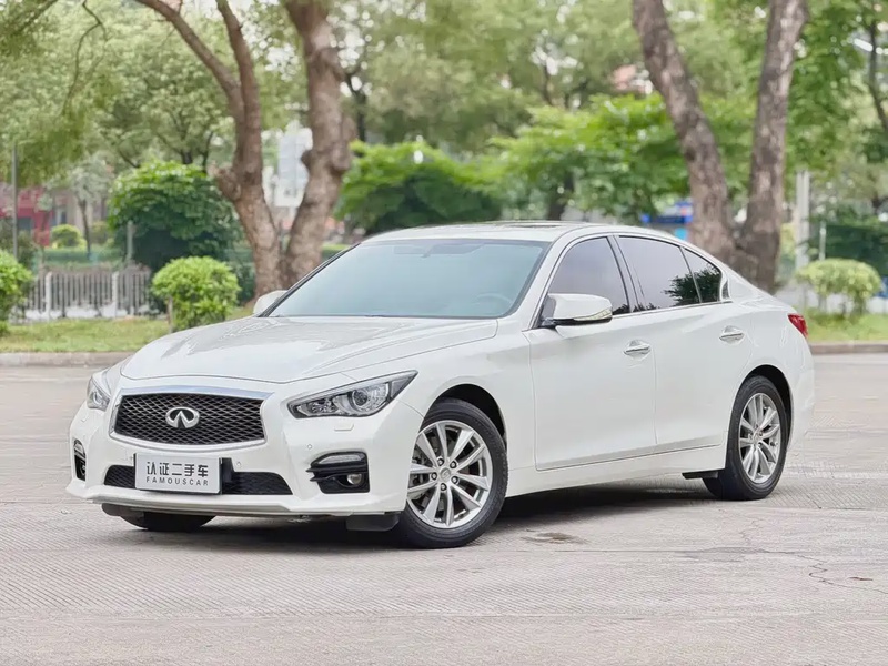 Infiniti Q50
