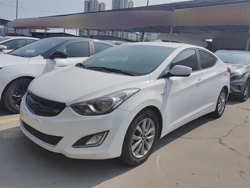 Hyundai Elantra 2015