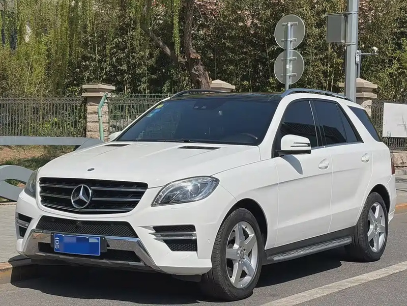 Mercedes-Benz M-Class