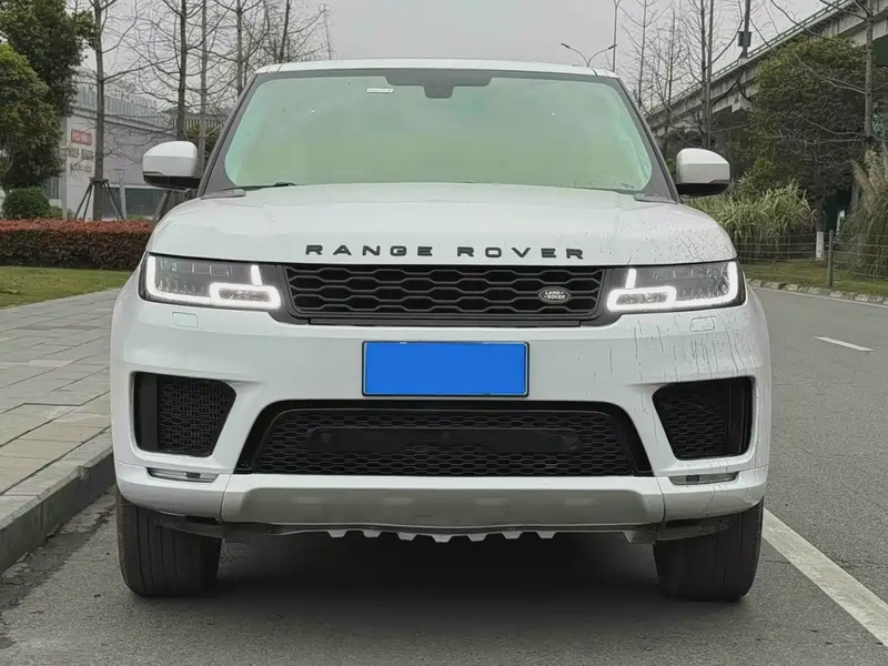 Land Rover Sport