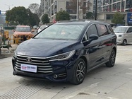 BYD MAX 2018