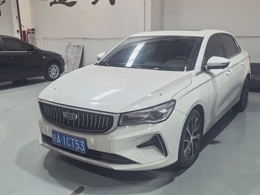 Geely Emgrand 2023