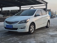Hyundai Verna 2015