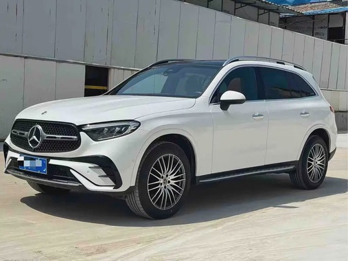 Mercedes-Benz GLC-Class 2025