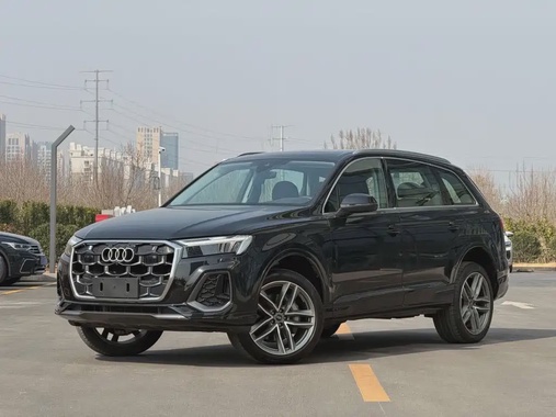 Audi Q7 2024