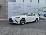 Lexus ES 2019