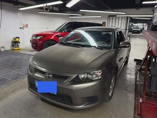 Toyota ZELAS 2011