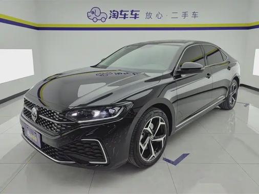 Volkswagen Passat 2024