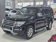 Mitsubishi Pajero 2011