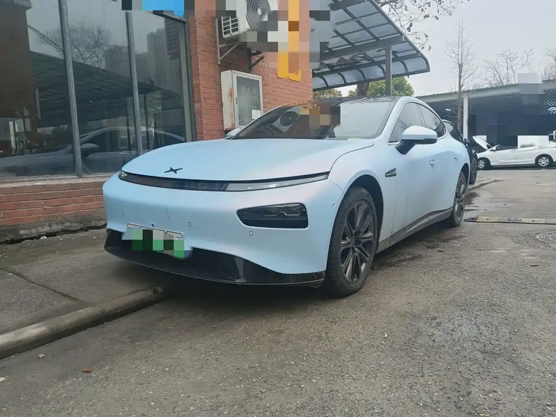 XPeng P7