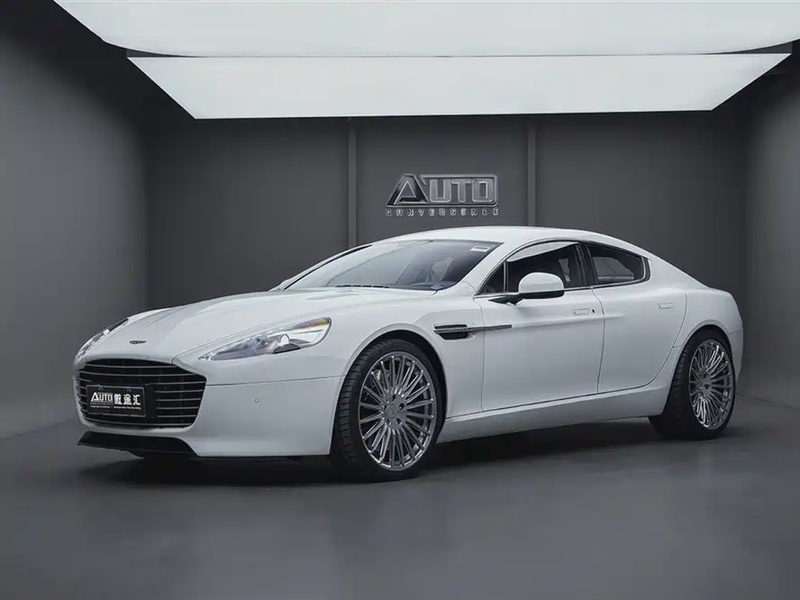 Aston Martin Rapide