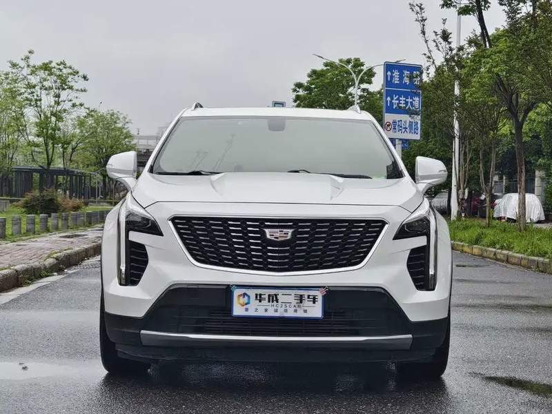 Cadillac XT4