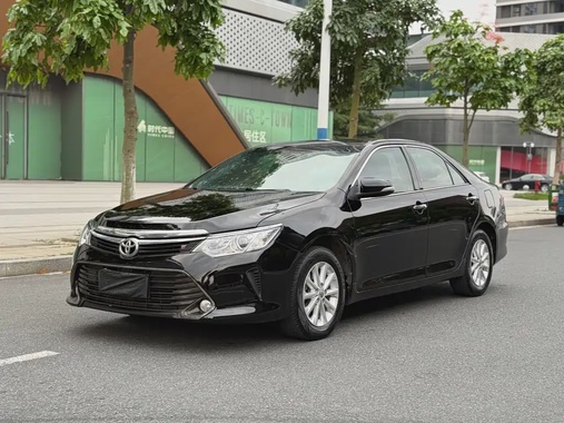 Toyota Camry 2015