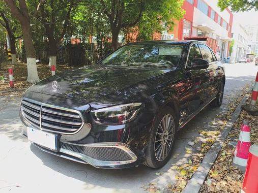 Mercedes-Benz E-Class 2022