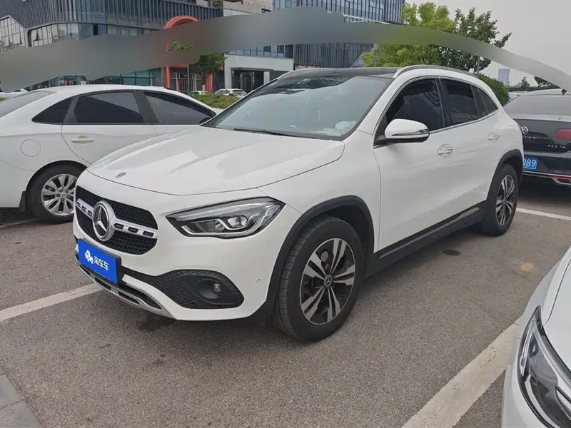Mercedes-Benz GLA-Class