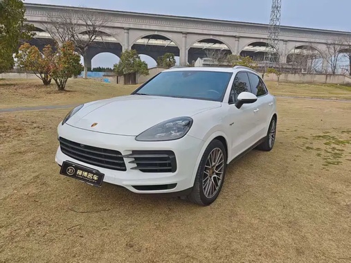 Porsche Cayenne 2023