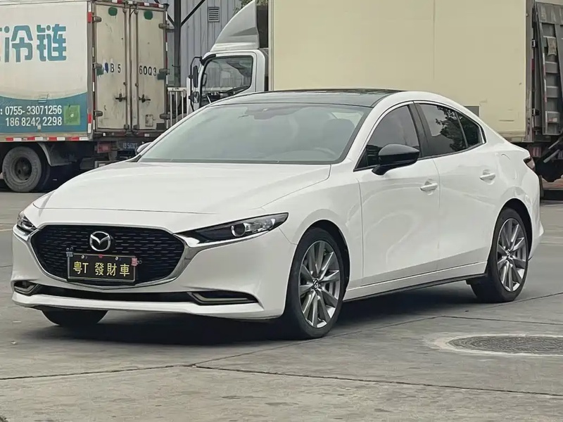Mazda 3