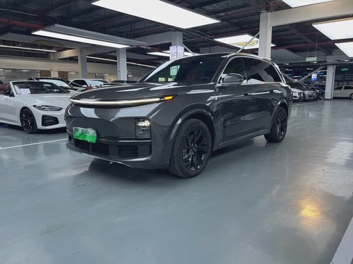 Li Auto L8 2023