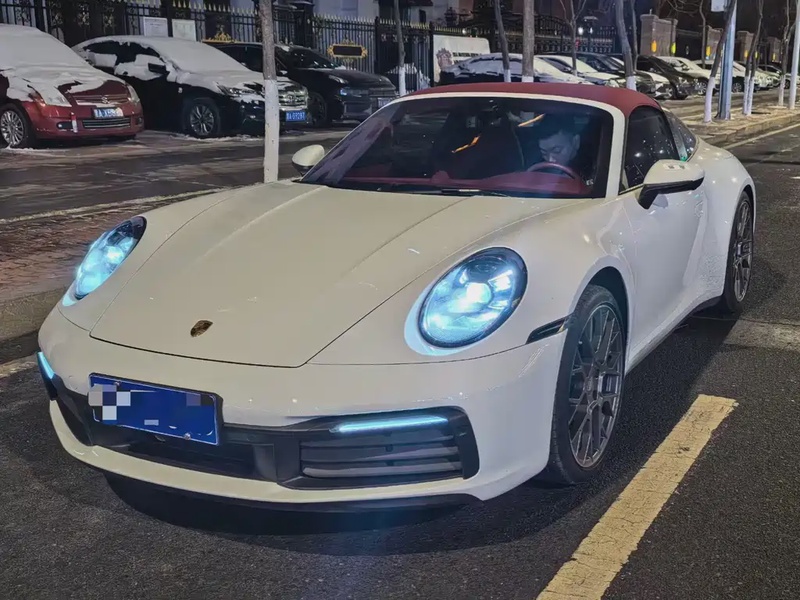 Porsche 911