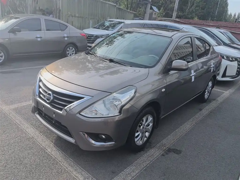 Nissan Sunny