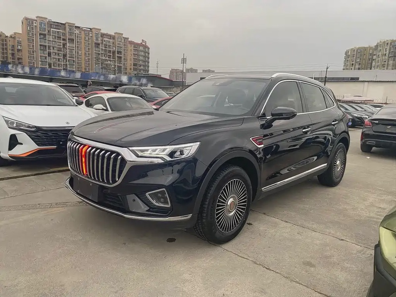 Hongqi HS5