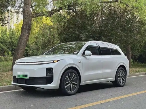 Li Auto L6 2024