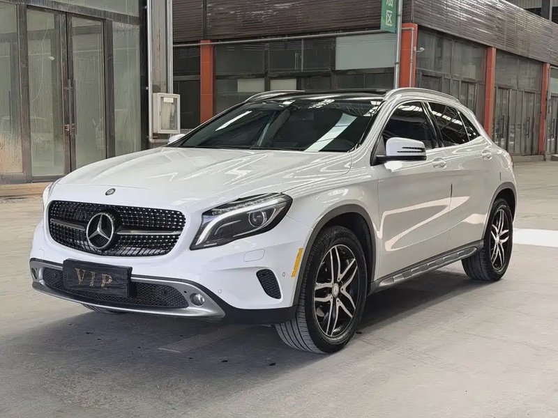 Mercedes-Benz GLA-Class