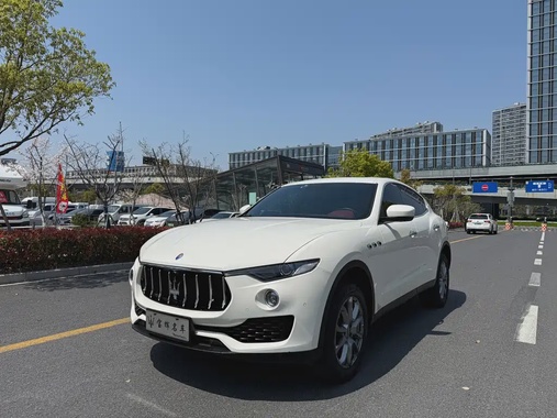 Maserati Levante 2021