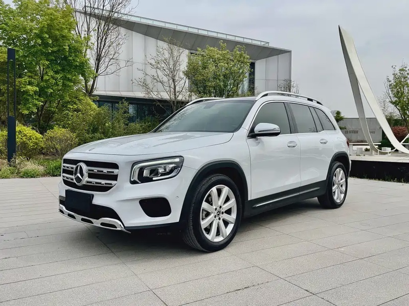 Mercedes-Benz GLB-Class