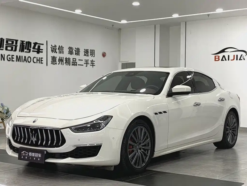 Maserati Ghibli
